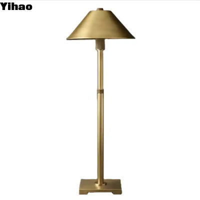 E26 / Candelabre lampe de bureau en laiton rechargeable câblé en laiton LED