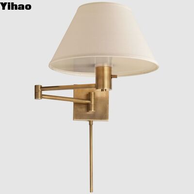 Yihao classique lampe murale à LED à bras pivotant en cuivre avec 2700K de lumière blanche chaude et 30000 heures de durée de vie pour le salon